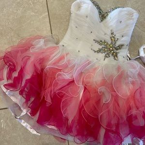 Formal Pink & White Short Dress
